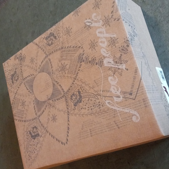 New Free People Animal Charm Boots, size 11/11.5 - Picture 9 of 16